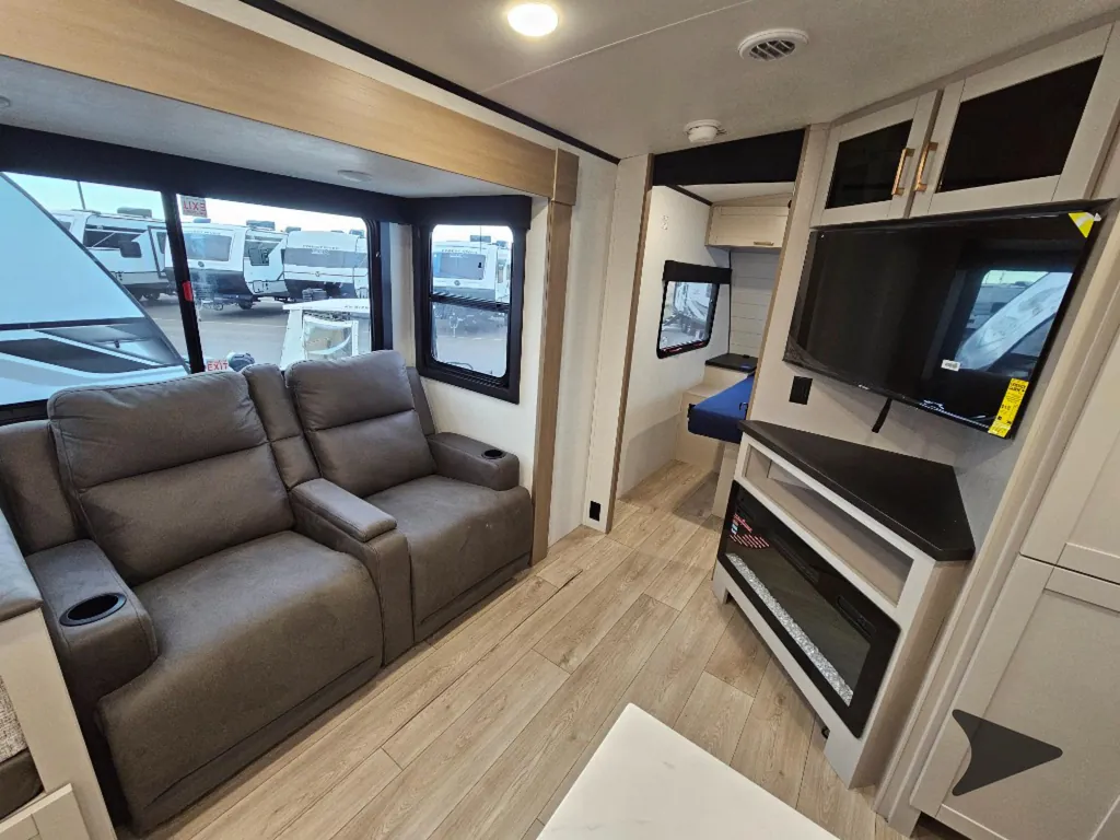 2027 Jayco Jay Feather 29BHB, Photos photo 9