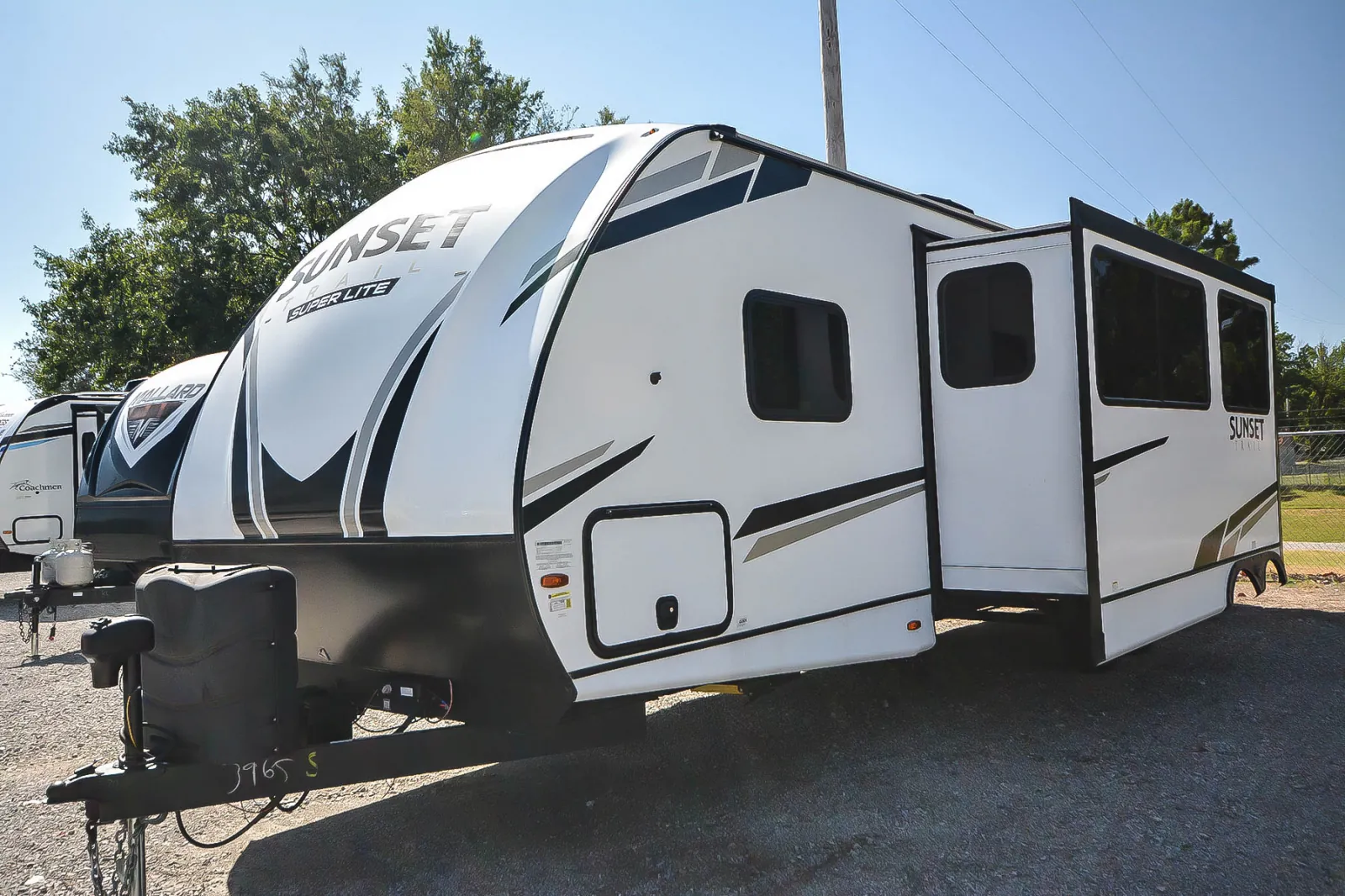 2022 CrossRoads Sunset Trail Super Lite 299QB - Photo 3