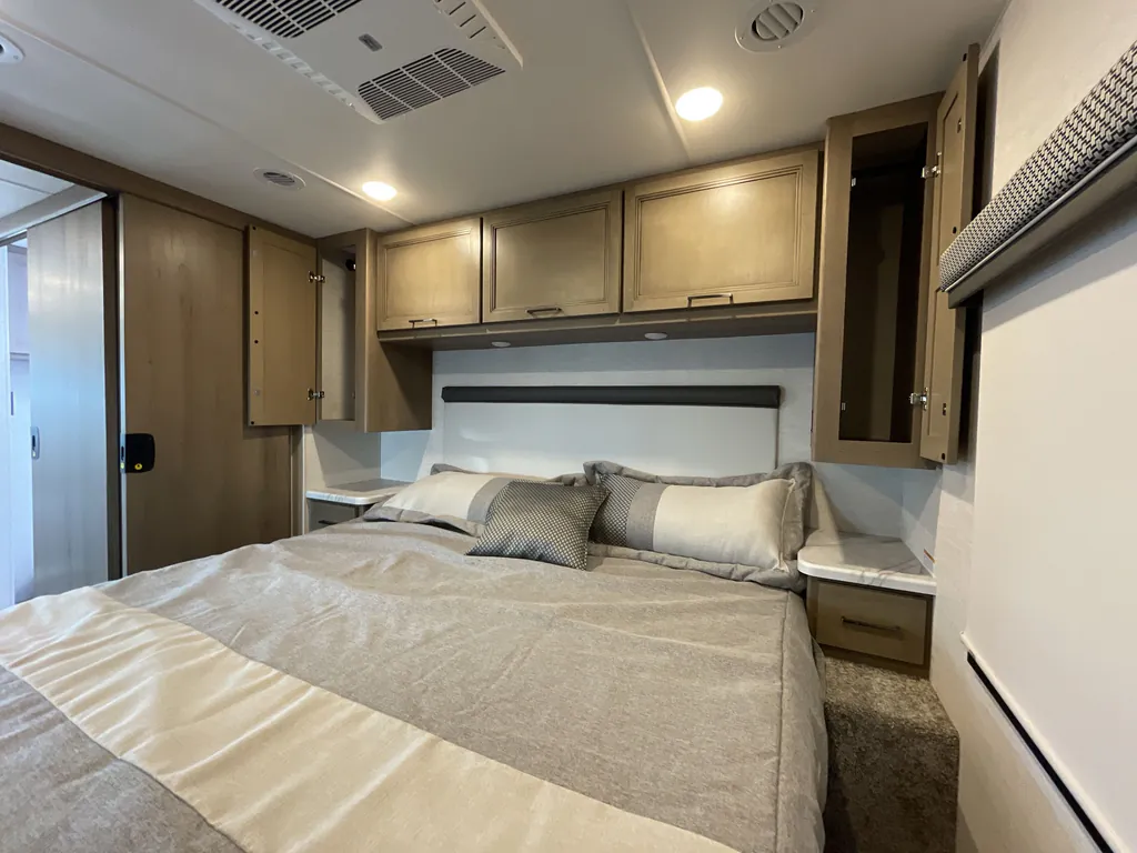 2026 Thor Motor Coach Freedom Traveler A29, Photos photo 23