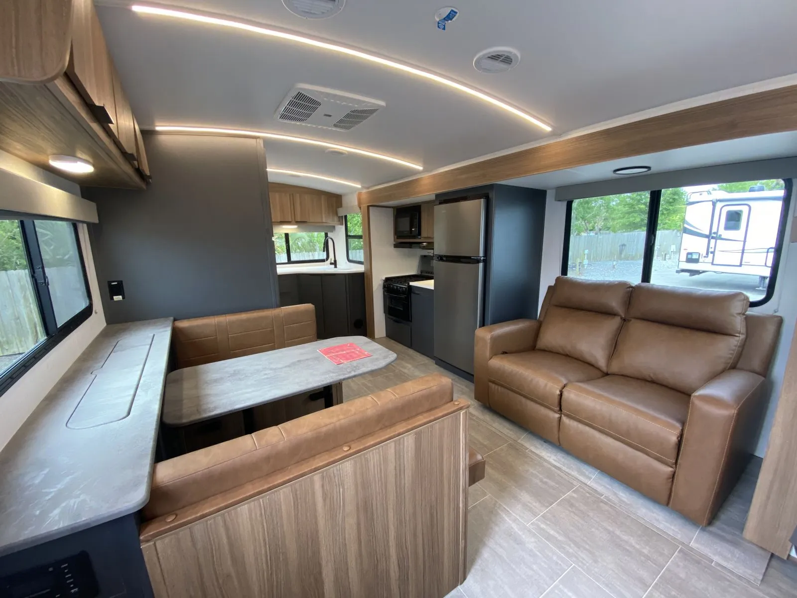2024 Heartland CORTERRA 22.1 - Photo 4