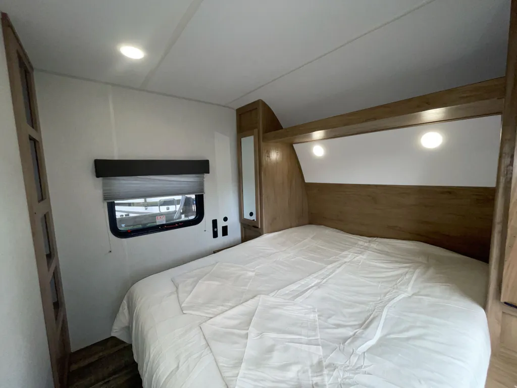2024 Forest River Cherokee Wolf Den 272BRB, Photos photo 14