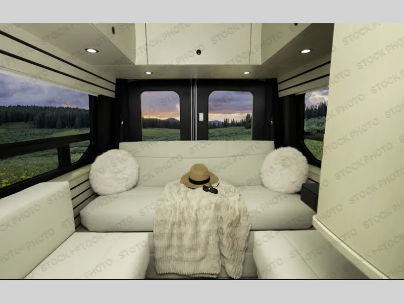 2027 Pleasure-Way Ontour 2.2 - Photo 4