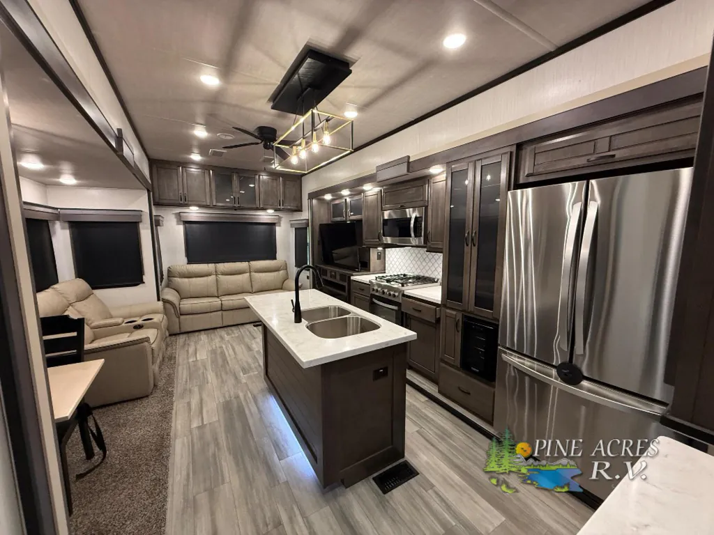 2022 Forest River Cedar Creek Champagne Edition 38EL, Photos photo 4