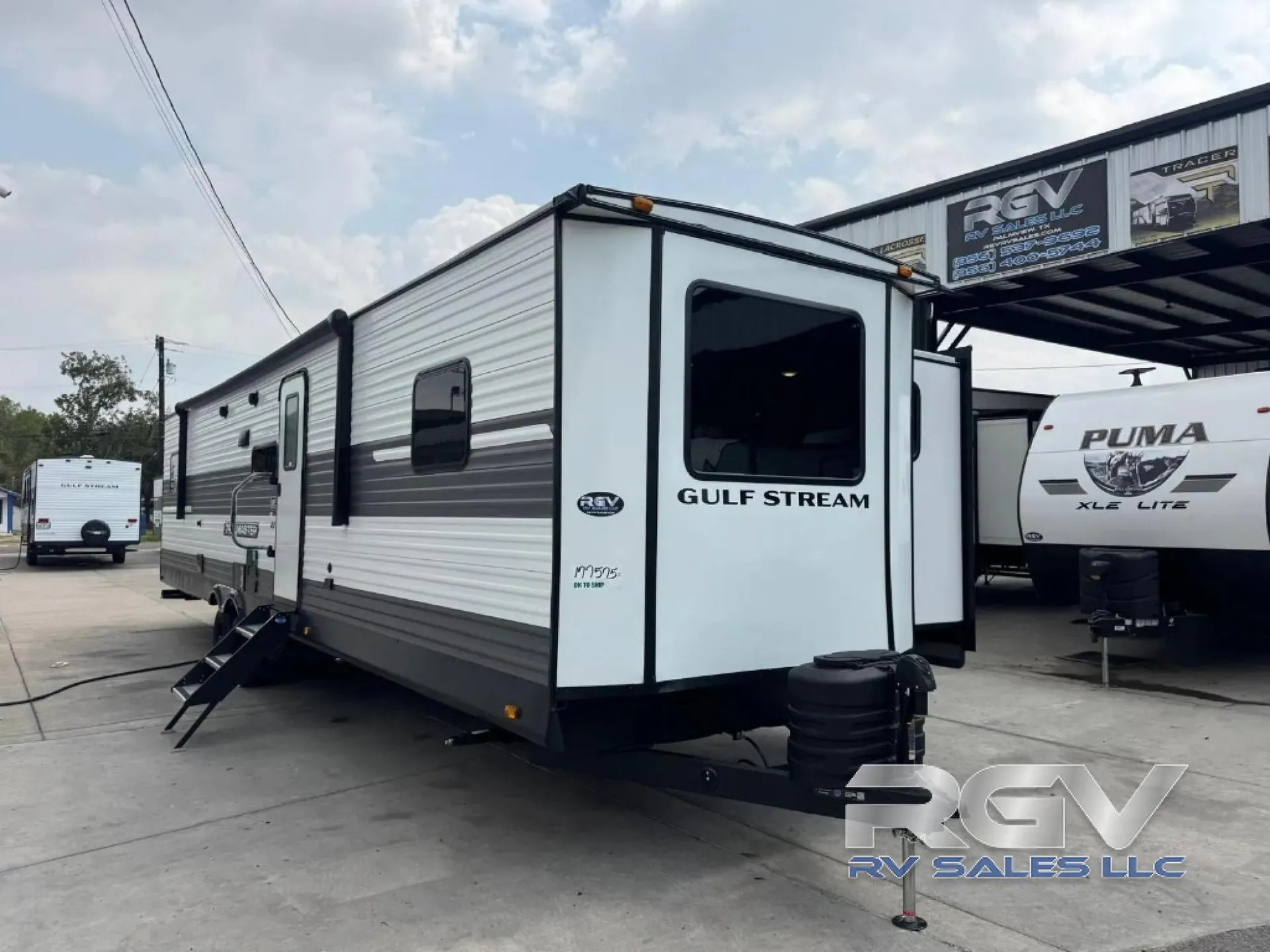 2027 Gulf Stream Trailmaster Supreme 33DBDB - Photo 2