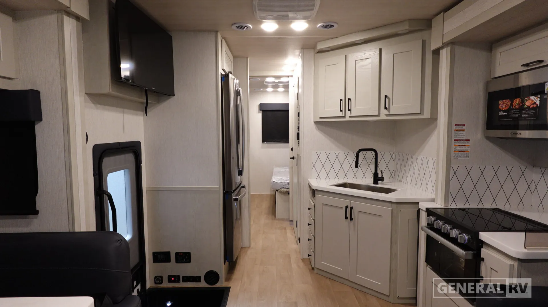 2027 NeXus RV Ghost 34DS - Photo 3