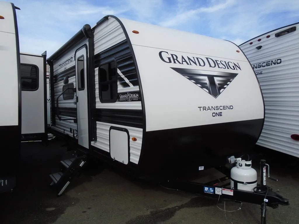 2026 Grand Design Transcend One 151BH - Photo 2