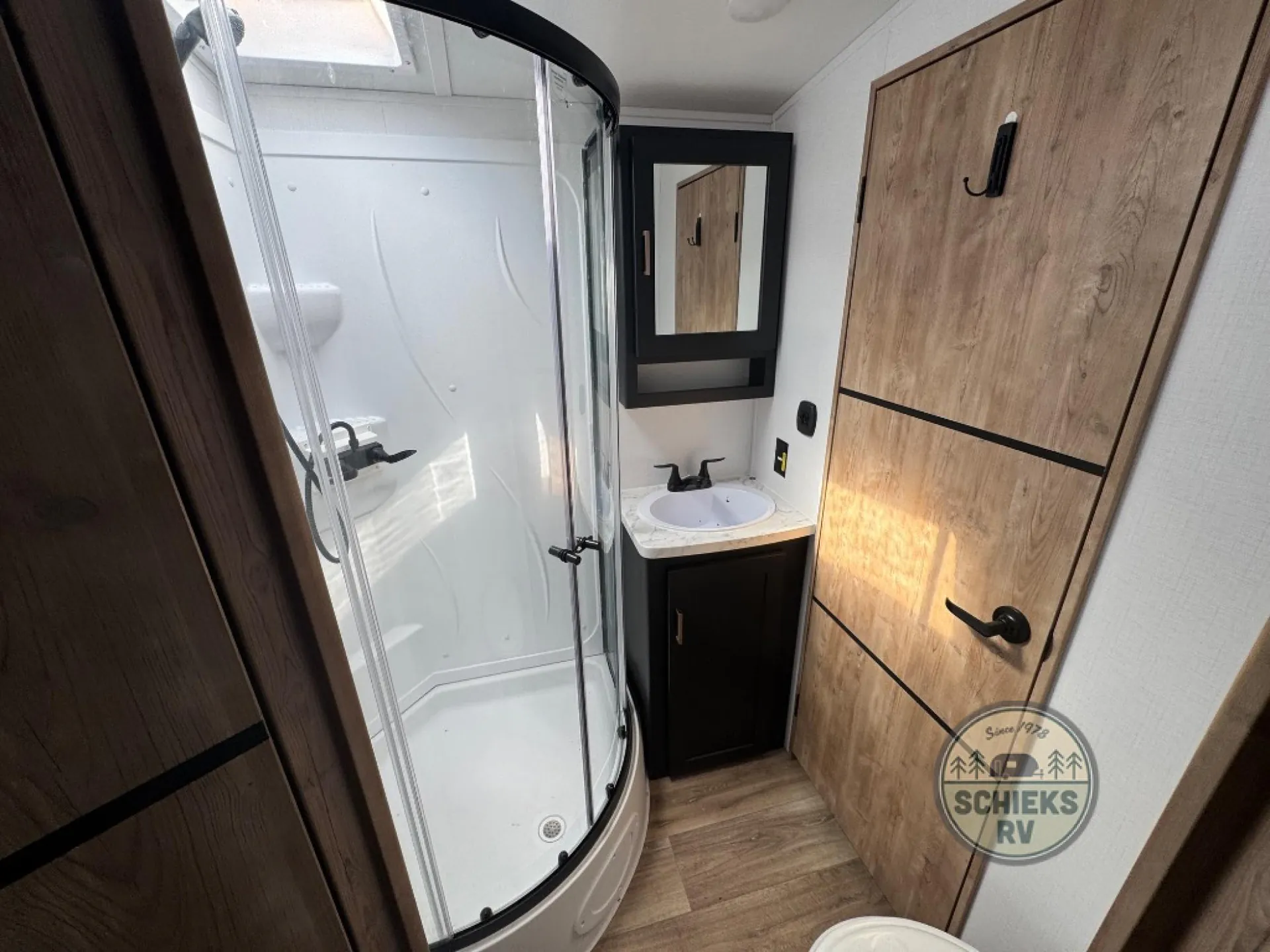 2023 Keystone Outback Ultra-Lite 271UFK - Photo 3