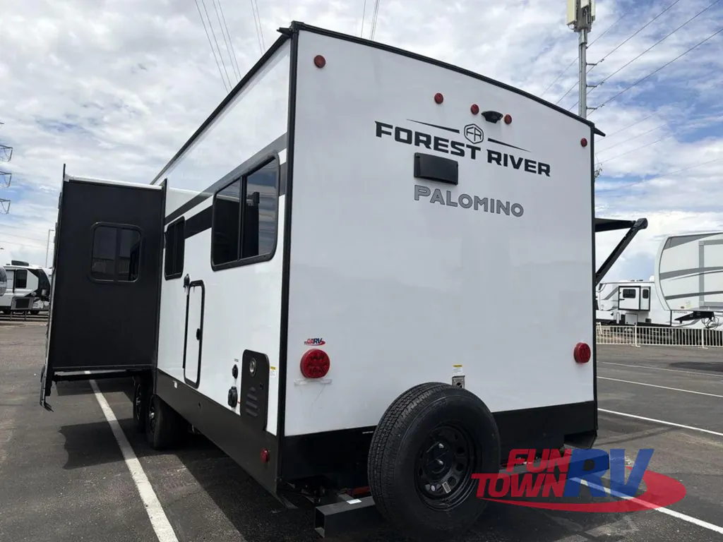 2027 Forest River Solaire 3060RKTS, Photos photo 7