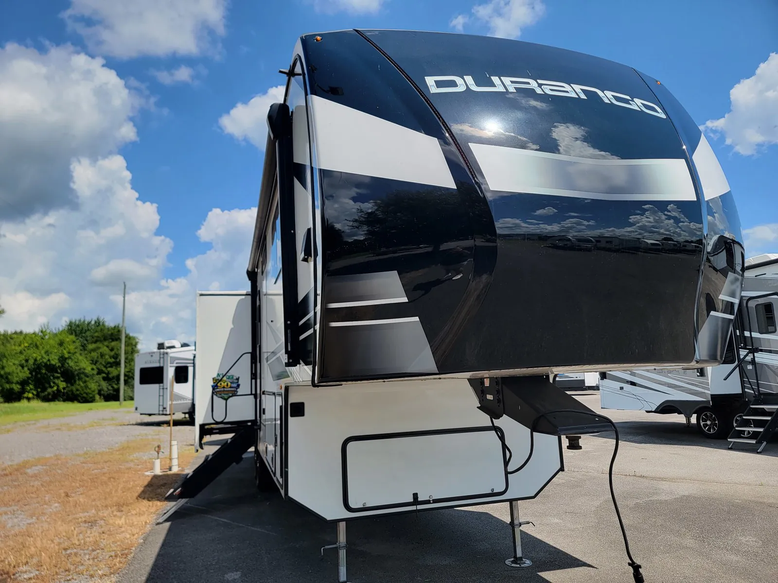 2023 K-Z Durango D321RKT - Photo 2