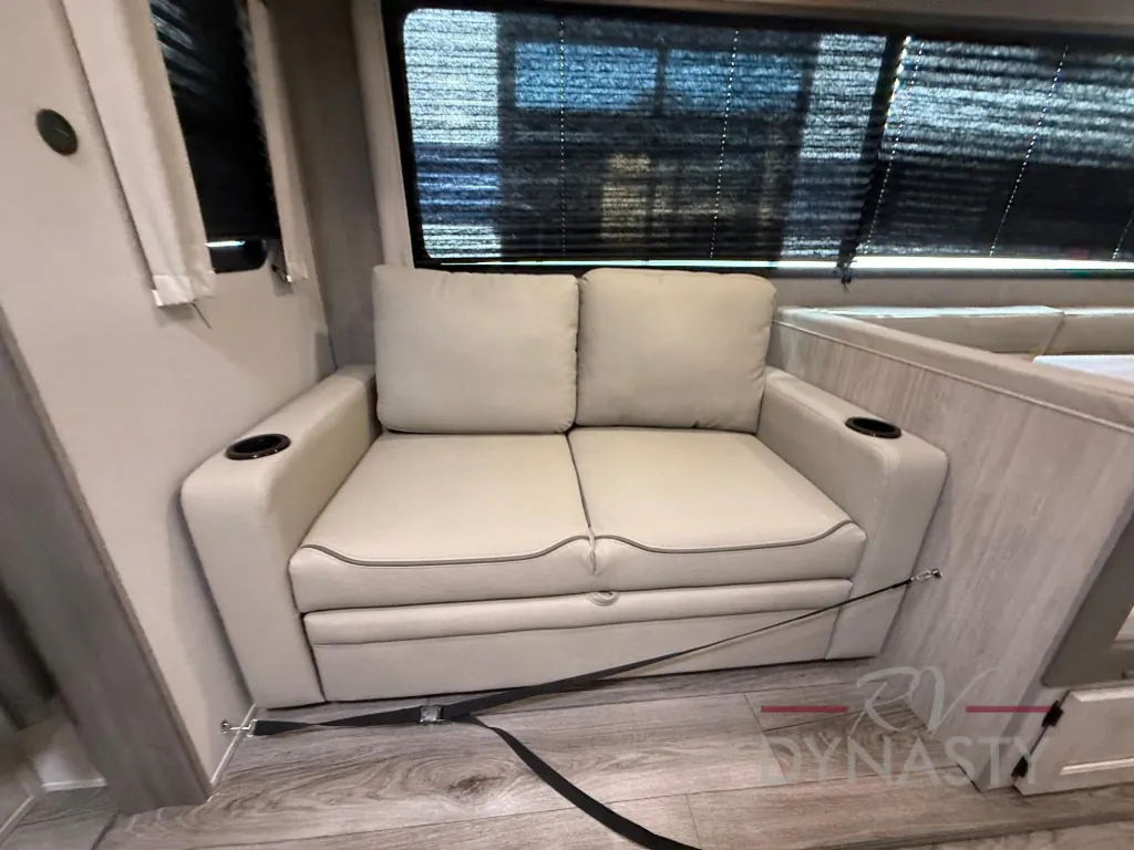 2026 Coachmen Catalina Legacy Edition 273DBHCK, Photos photo 63