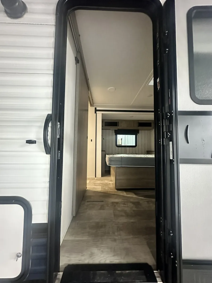 2024 Forest River Puma 27RBDS, Photos photo 8