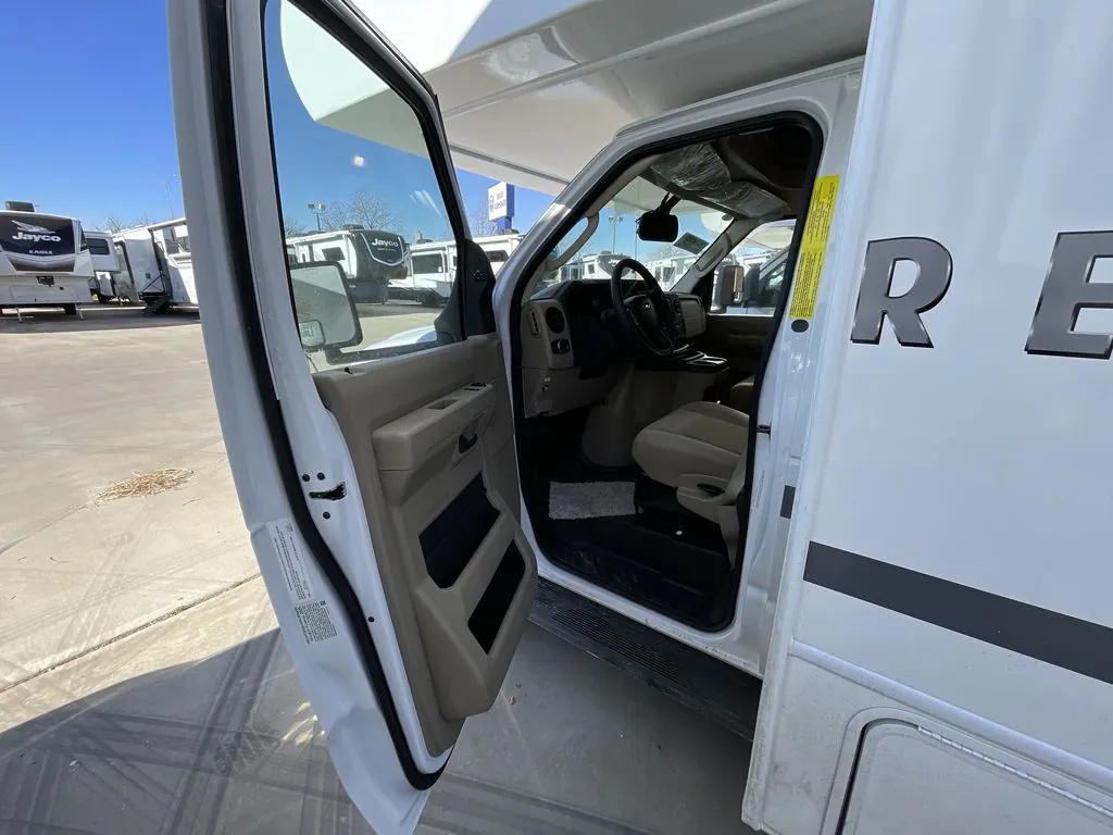 2026 Jayco Redhawk SE 22EF, Photos photo 2