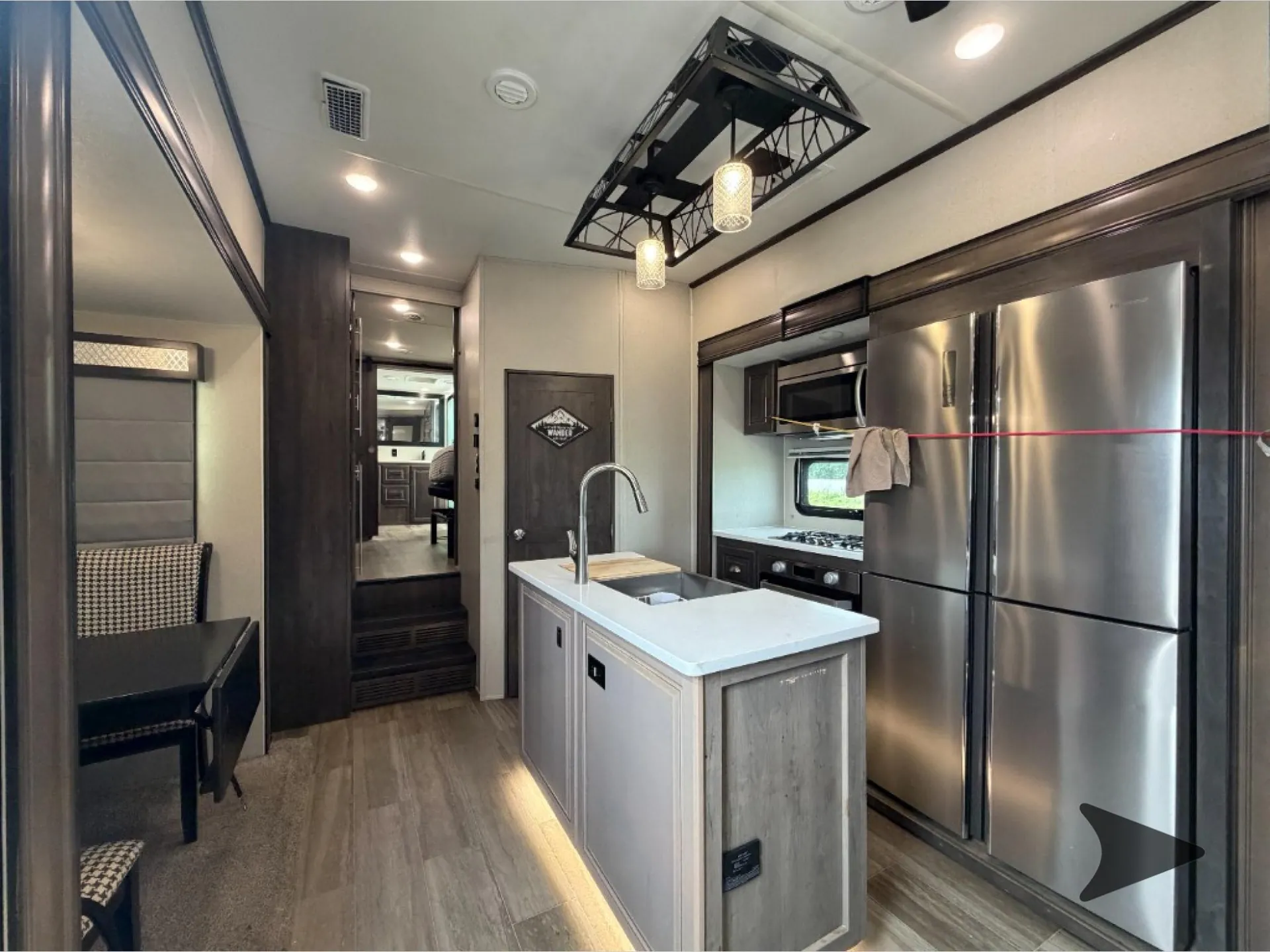 2020 Forest River Cardinal Luxury 370FLX - Photo 3