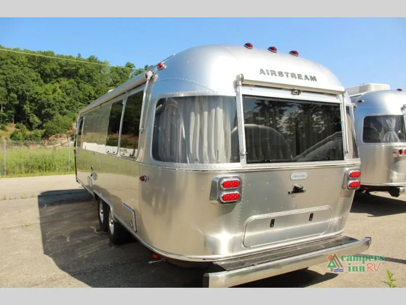 2026 Airstream Flying Cloud 23FB - Photo 4