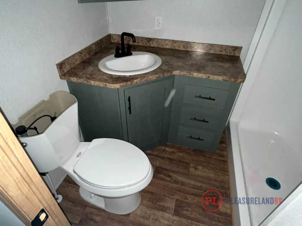 2026 Forest River Quailridge 40CKCL, Photos photo 16