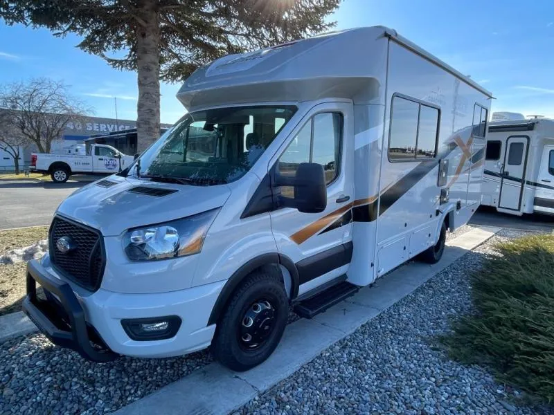 2025 Coachmen Cross Trail EV 20XG - Photo 3