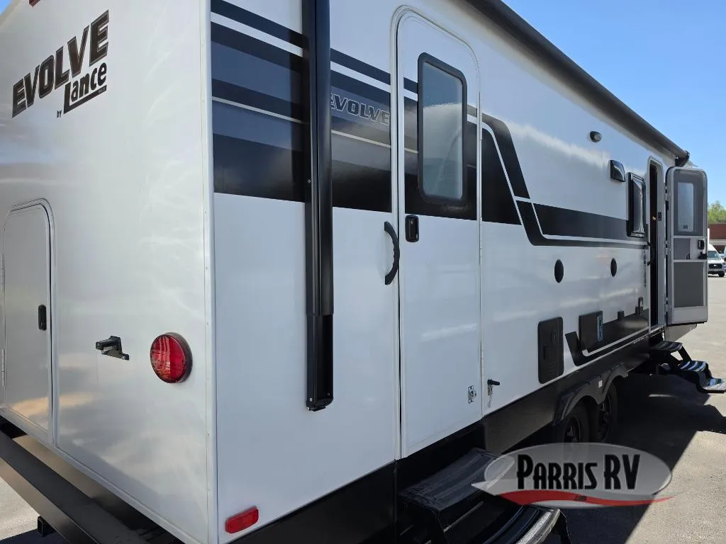 2027 Lance Lance Travel Trailers New    2685 - Photo 3