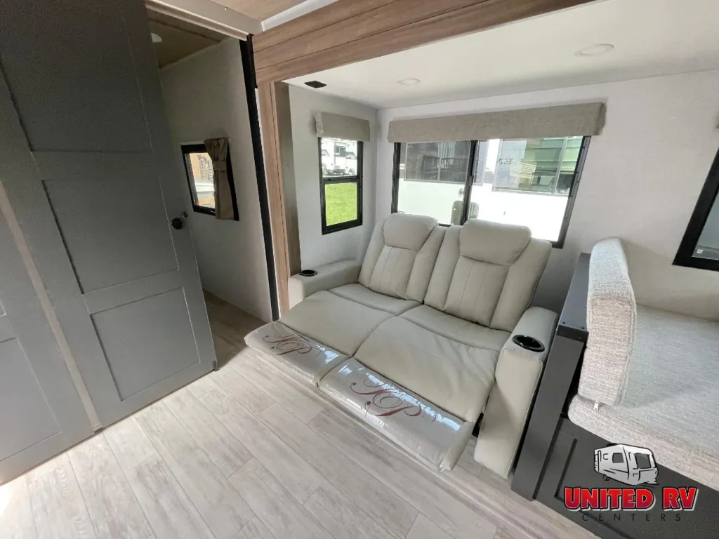2027 Forest River Vibe 2900KB, Photos photo 11