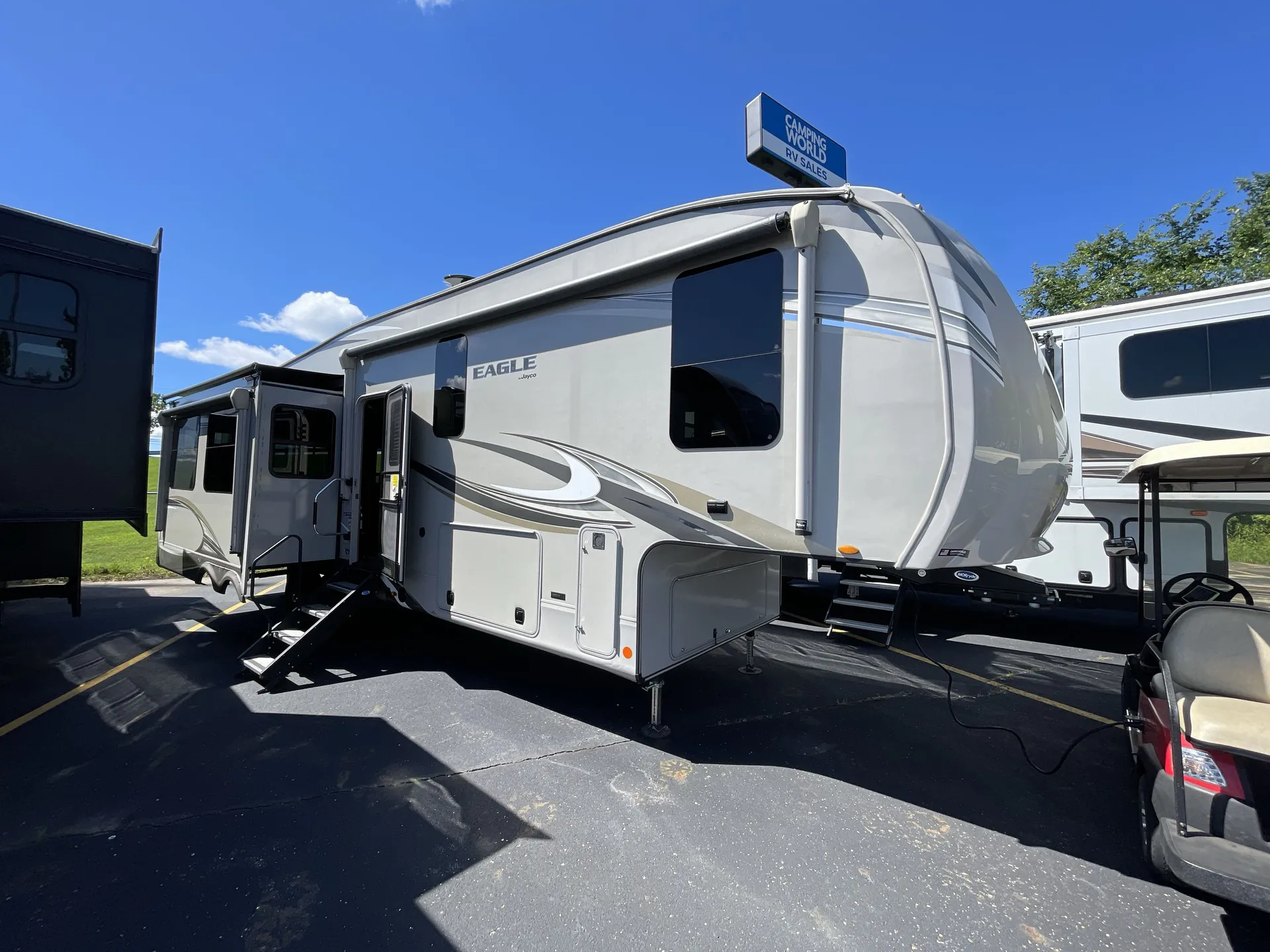 2020 Jayco Eagle 321RSTS - Photo 2