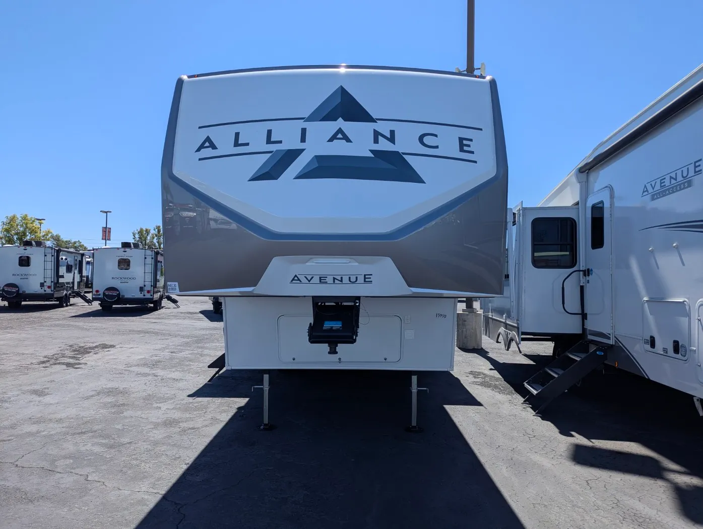 2026 Alliance RV Avenue 29RL - Photo 3