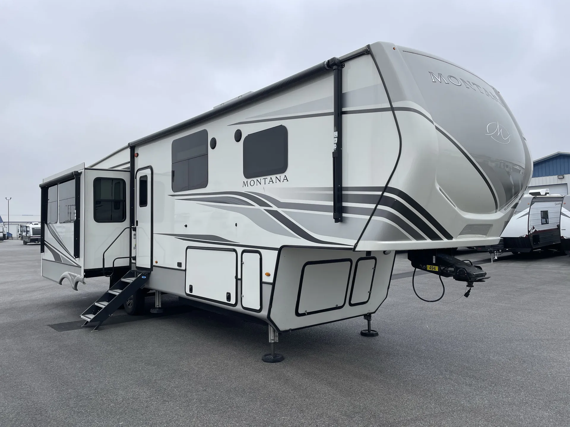 2022 Keystone Montana 3231CK