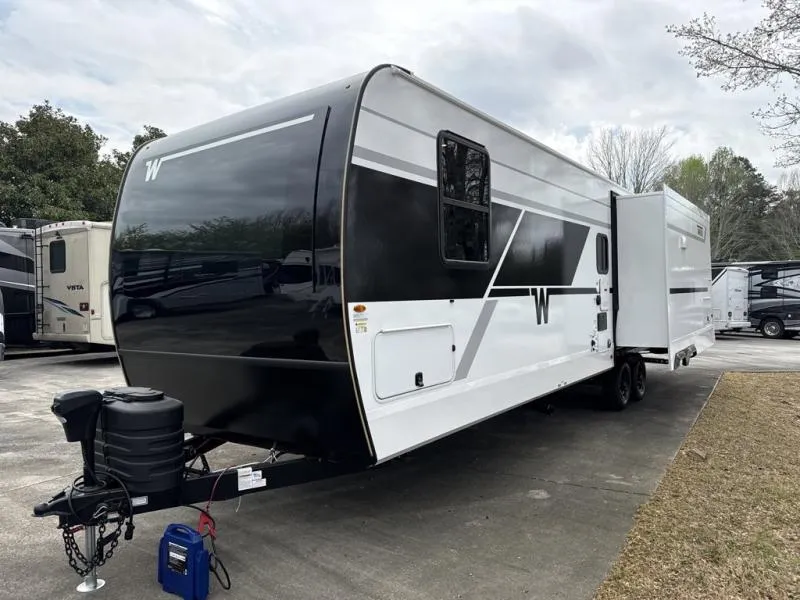 2026 Winnebago Thrive 29RLO - Photo 4