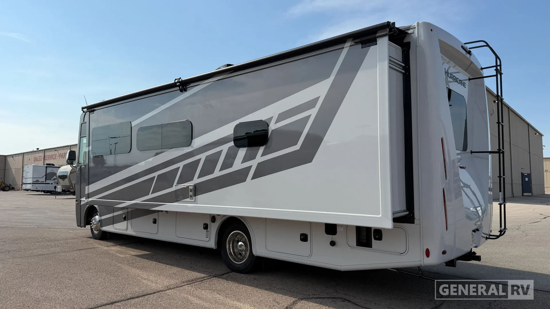 2026 Thor Motor Coach Hurricane 29L - Photo 4