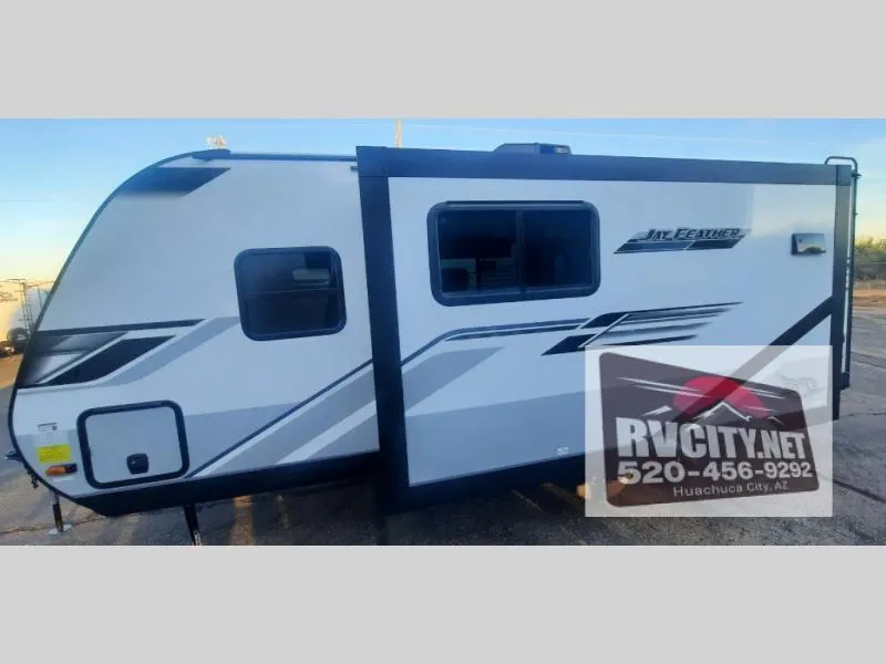 2025 Jayco Jay Feather 21MML - Photo 3