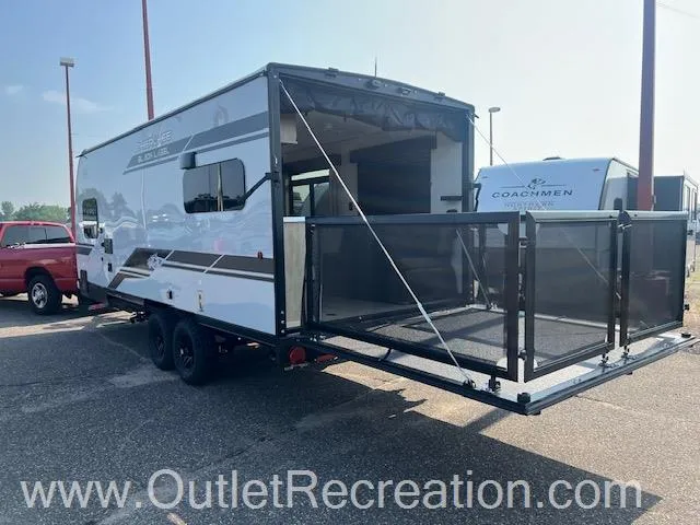 2026 Forest River Cherokee Grey Wolf Black Label 18RRBL - Photo 4