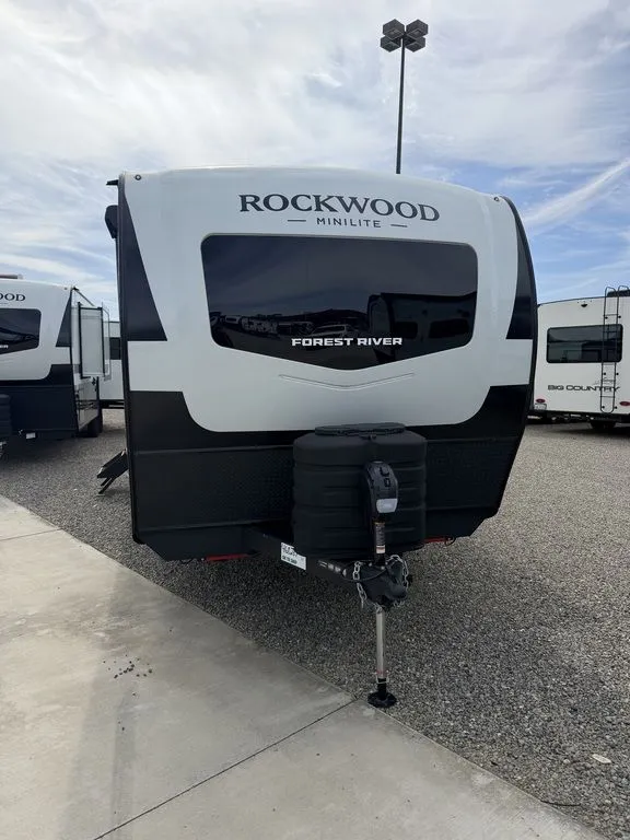 2026 Forest River Rockwood Mini Lite 2109S - Photo 4