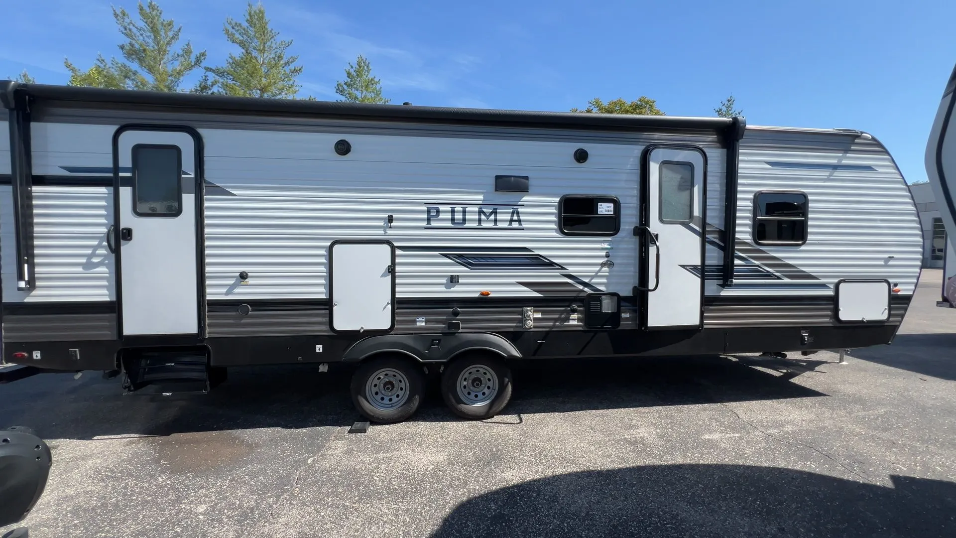 2023 Palomino Puma 28DBFQ - Photo 4