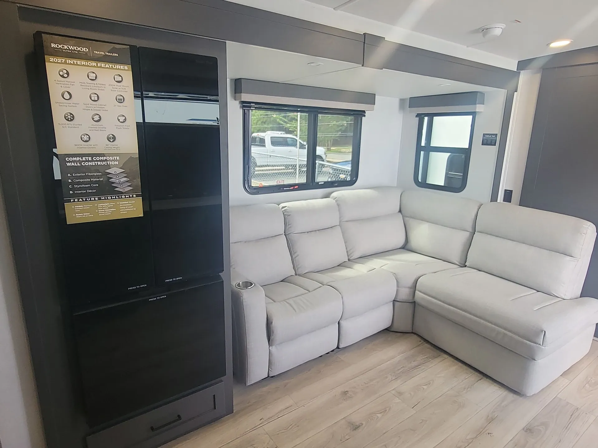 2027 Forest River Rockwood Ultra Lite 2711RK — living area main