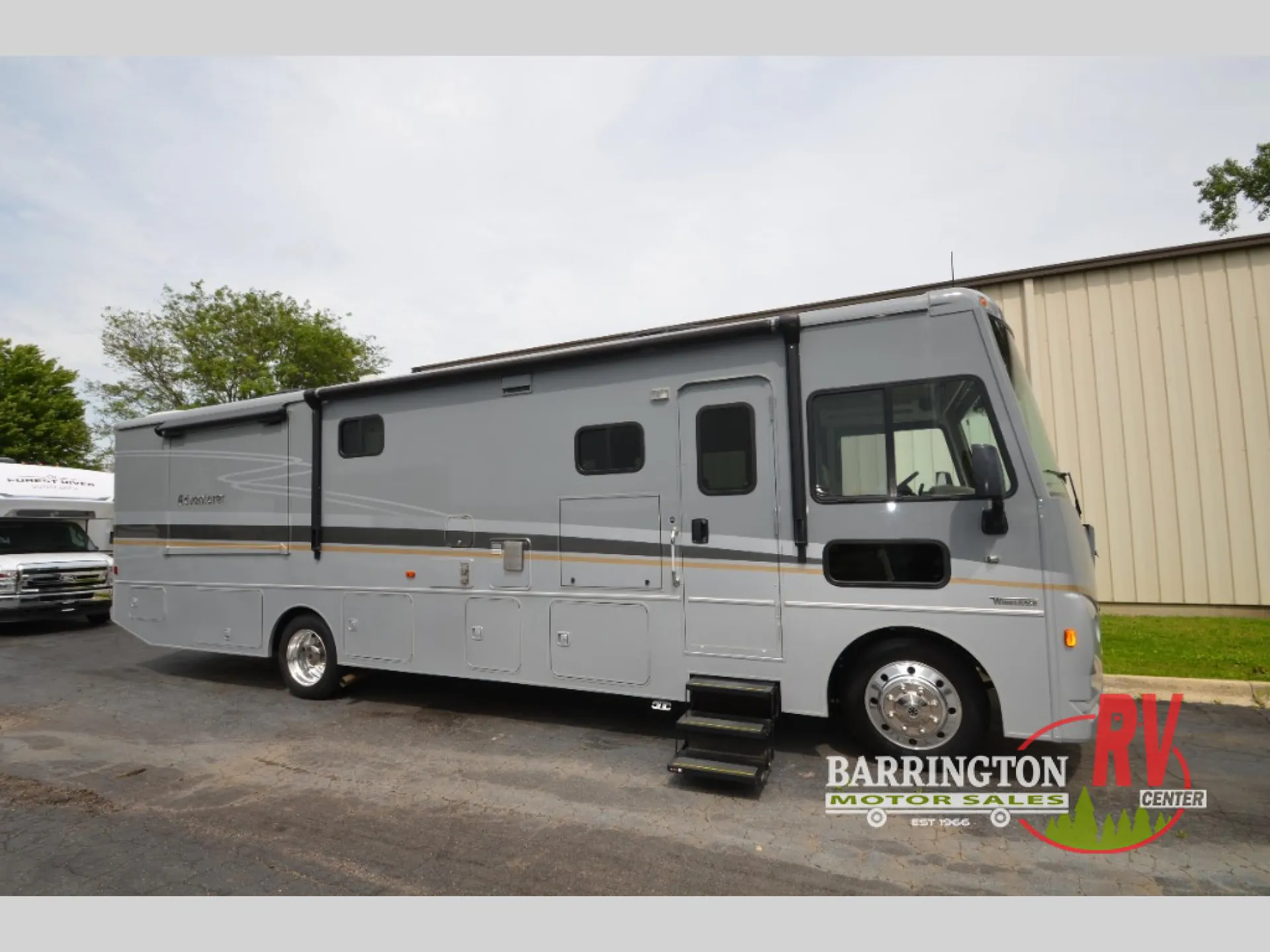 2021 Winnebago Adventurer 35F - Photo 2