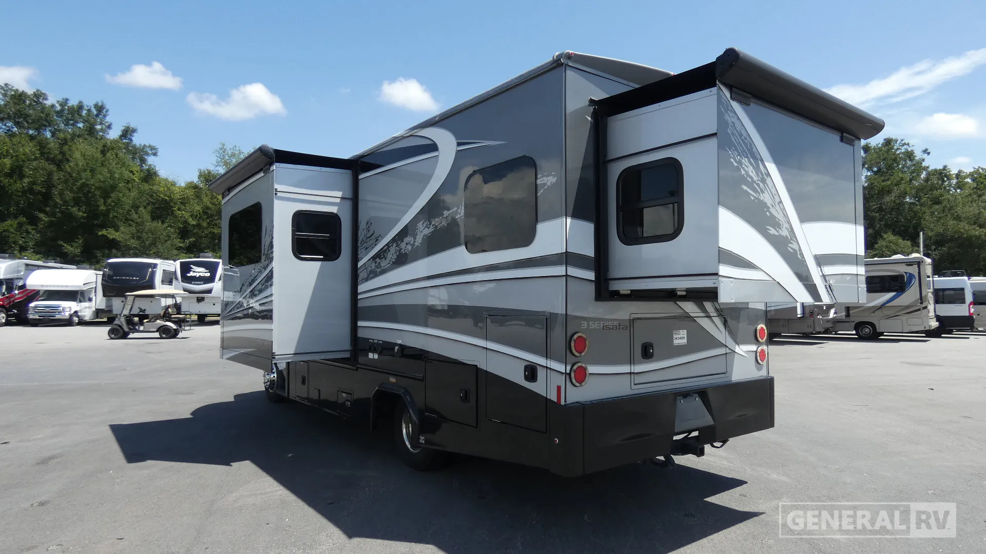 2017 Dynamax Corp Isata 3 24RW - Photo 4
