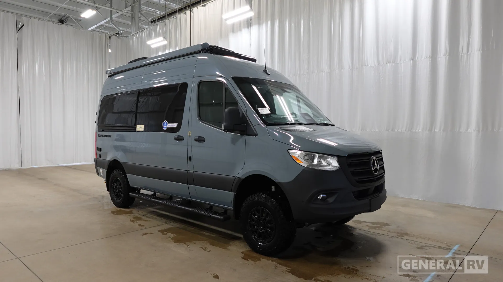 2027 Thor Motor Coach Sanctuary 19M - Photo 2