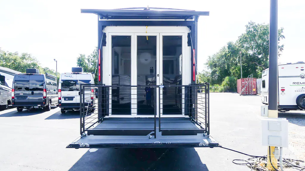 2025 Brinkley Model G 4000, Photos photo 45