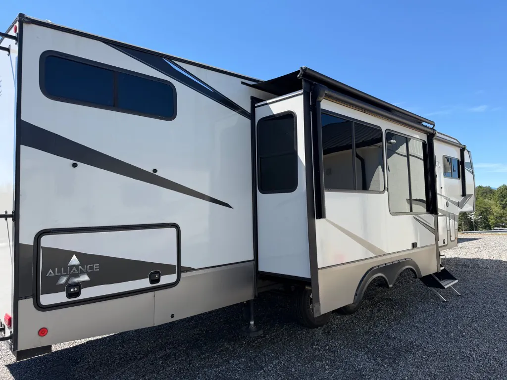 2022 Alliance RV Avenue 36BRM - Photo 4