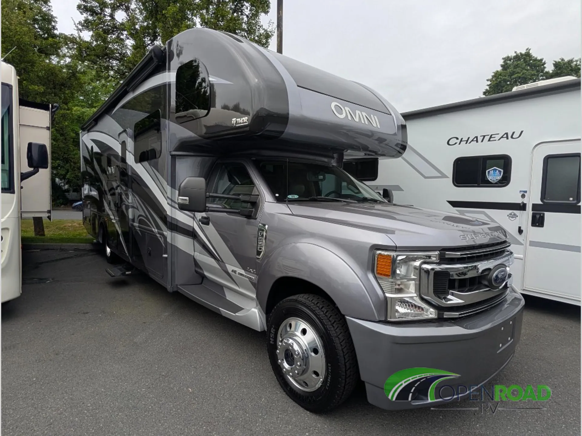 2021 Thor Motor Coach Omni RB34 - Photo 2