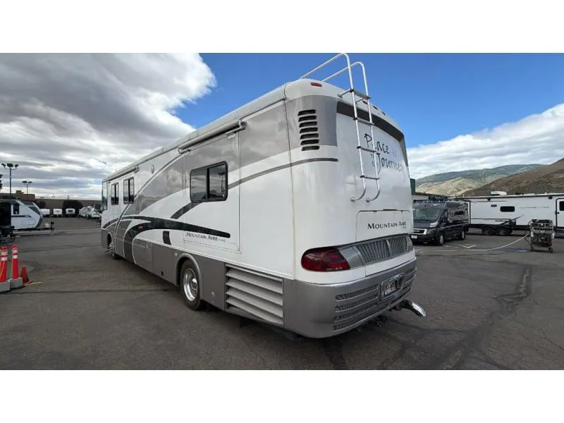 2000 Newmar MOUNTAIN AIRE SPARTAN Used    4093 - Photo 4