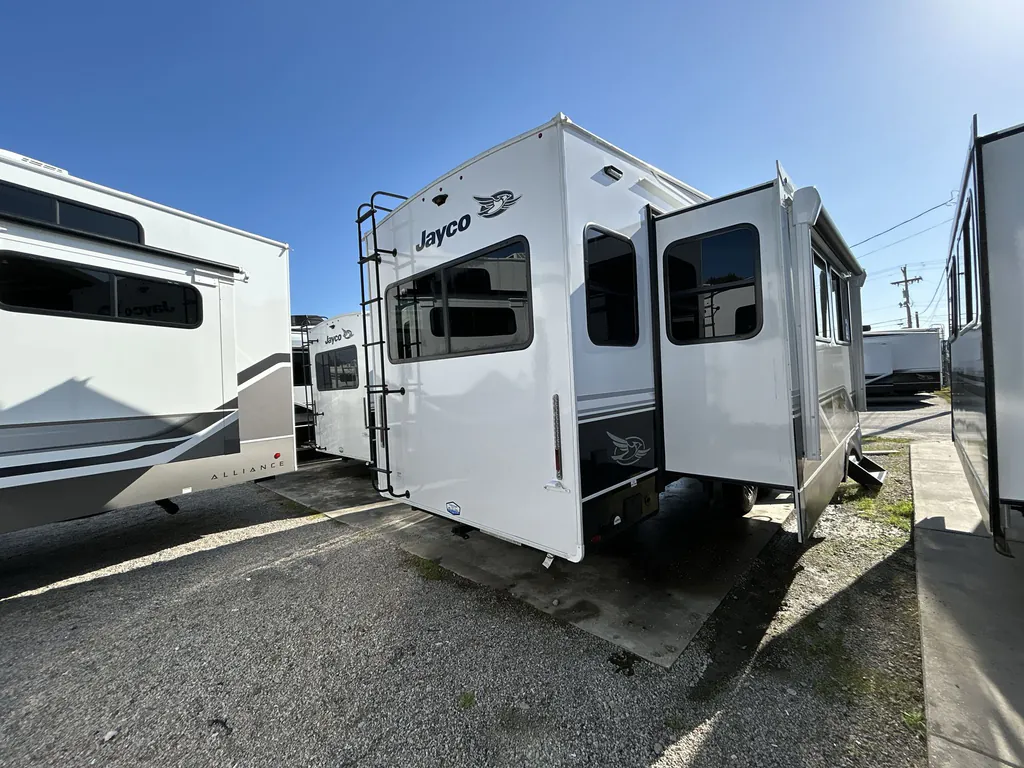 2026 Jayco Eagle 321RSTS, Photos photo 9