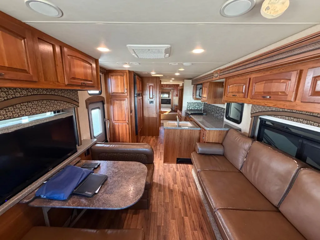 2015 Jayco Precept 35UP, Photos photo 7