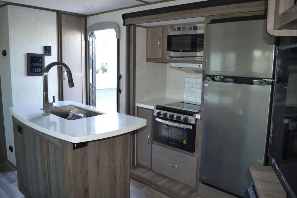 2024 Gulf Stream Envision 333BH, Photos photo 54