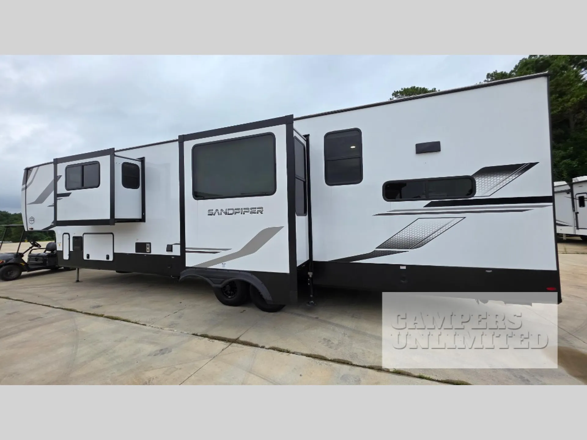2026 Forest River Sandpiper 3800RK - Photo 3