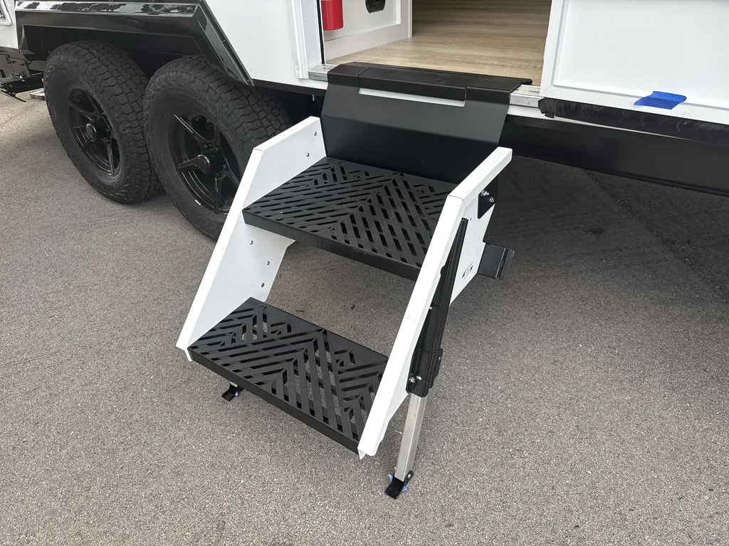 2027 Winnebago Micro Minnie 2108DS, Photos photo 27
