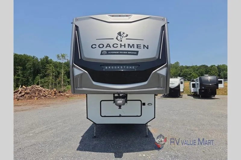 2025 Coachmen Brookstone 318RLL - Photo 4