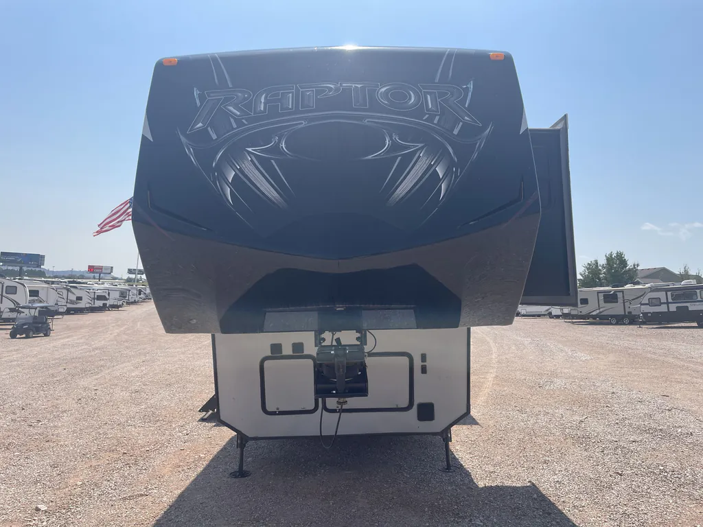 2014 Keystone Raptor 415, Photos photo 5