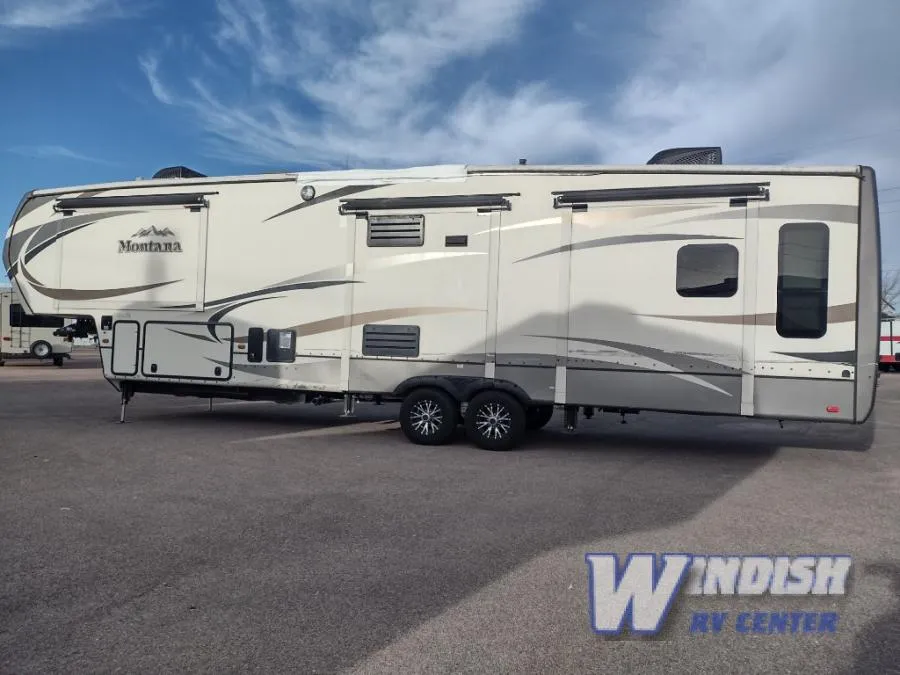 2015 Keystone Montana 3402 RL - Photo 4