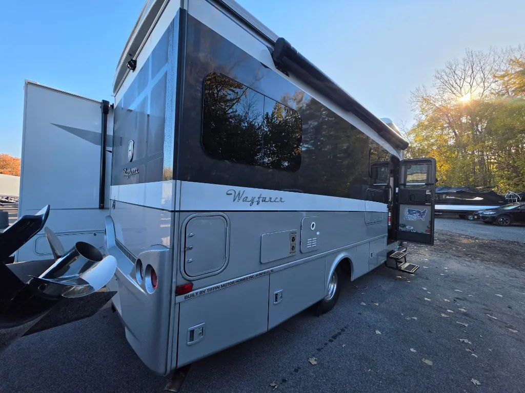 2019 Tiffin Wayfarer 24 TW, Photos photo 6