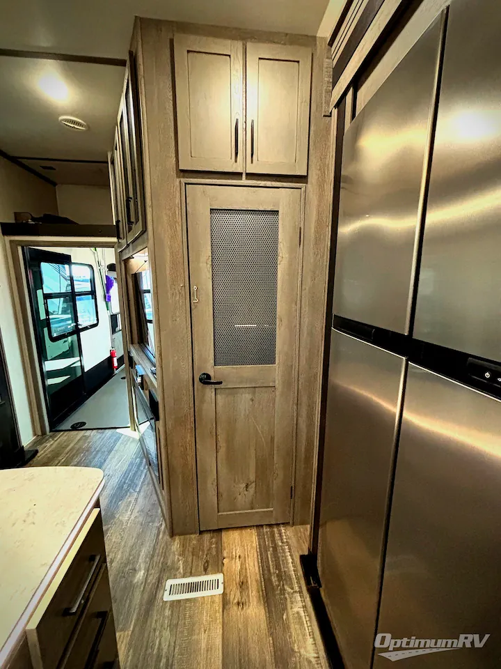 2019 Keystone Raptor 415, Photos photo 15