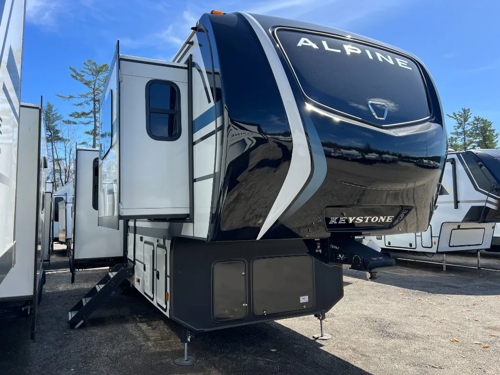 2026 Keystone Alpine 3712KB dealer photo 1 from SR1 Companies